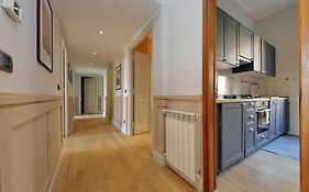 Boutique Apartment With View On Maxxi Museum